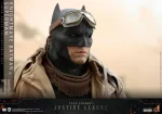 Zack Snyder Justice League TMS038 Batman Knightmare and Superman Black Suit 1/6 - Imagen 18