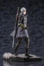 Devil May Cry 5 ArtFX J Nero 1/8 Scale Figure - Imagen 8