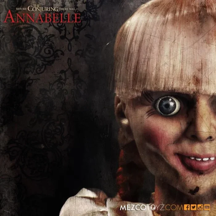 Annabelle 18 Prop Replica Doll - Imagen 2
