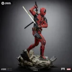 Deadpool y Wolverine Legacy Replica Deadpool 1/4 Scale Limited Edition Statue - Imagen 7