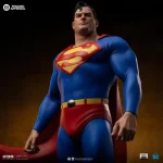 DC Comics Trinity Legacy Replica Superman Limited Edition 1/4 Scale Statue - Imagen 8