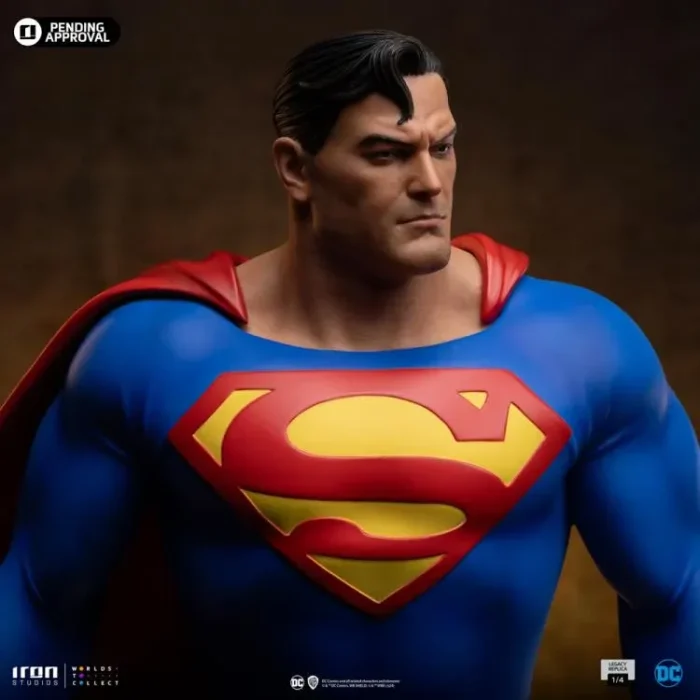 DC Comics Trinity Legacy Replica Superman Limited Edition 1/4 Scale Statue - Imagen 4