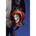 Batman Last Knight on Earth ArtFX Batman Statue - Imagen 7