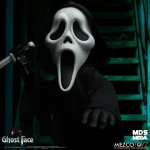 Ghost Face Mezco Designer Series Mega Scale Figure - Imagen 8