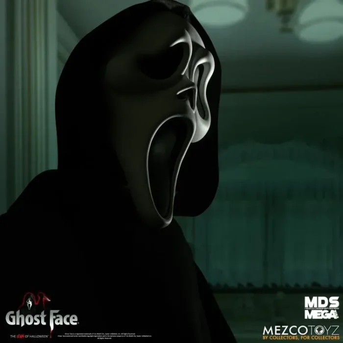 Ghost Face Mezco Designer Series Mega Scale Figure - Imagen 2