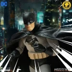 Batman Golden Age Caped Crusader Edition One 12 Collective Action Figure - Imagen 8