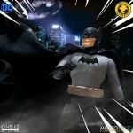 Batman Golden Age Caped Crusader Edition One 12 Collective Action Figure - Imagen 9