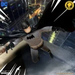 Batman Golden Age Caped Crusader Edition One 12 Collective Action Figure - Imagen 7