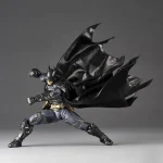 Batman Arkham Knight Amazing Yamaguchi Revoltech NR038 Batman - Imagen 12