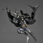 Batman Arkham Knight Amazing Yamaguchi Revoltech NR038 Batman - Imagen 6