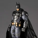 Batman Arkham Knight Amazing Yamaguchi Revoltech NR038 Batman