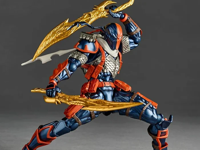 DC Comics Amazing Yamaguchi Revoltech NR059 Deathstroke