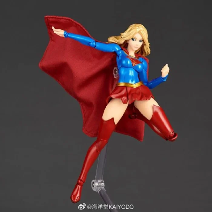 DC Comics Amazing Yamaguchi Revoltech NR032 Supergirl - Imagen 5
