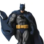 Batman Hush MAFEX No 105 Batman Action Figure