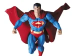 Hush MAFEX No 117 Superman Action Figure - Imagen 2