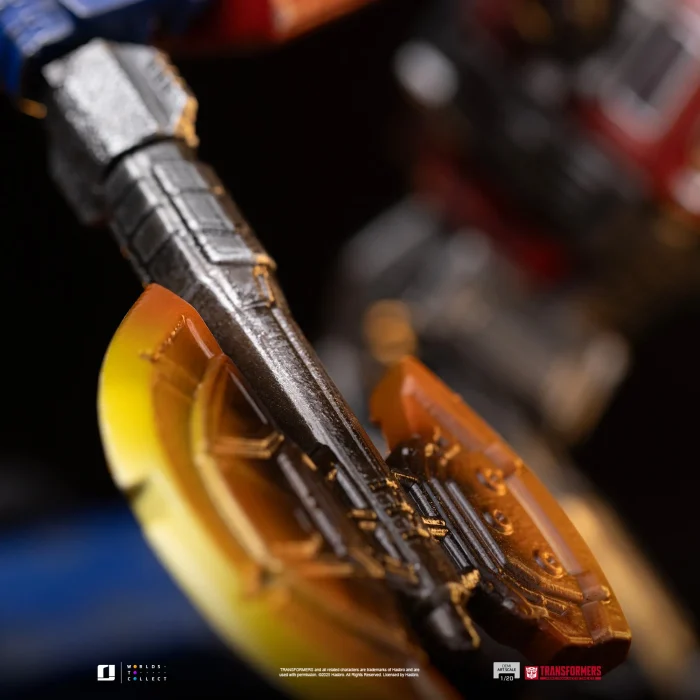 Transformers Optimus Prime 1/20 Demi Art Scale - Imagen 8
