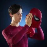Spider Man Homecoming Marvel Legends Spider Man 1/1 Scale Wearable Electronic Expressive Mask - Imagen 12