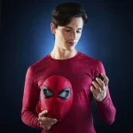 Spider Man Homecoming Marvel Legends Spider Man 1/1 Scale Wearable Electronic Expressive Mask - Imagen 10