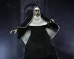 The Conjuring Universe Ultimate Valak - Imagen 12