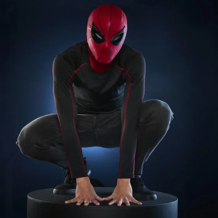 Spider Man Homecoming Marvel Legends Spider Man 1/1 Scale Wearable Electronic Expressive Mask - Imagen 18