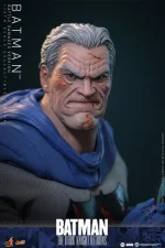 Batman The Dark Knight Returns Batman Battle Damaged Version 1/6 - Imagen 17