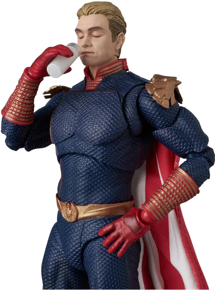 The Boys MAFEX No 311 Homelander Finale Ver - Imagen 10