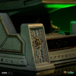 Avengers Doomsday Doctor Doom on Throne 1/10 Art Scale - Imagen 7