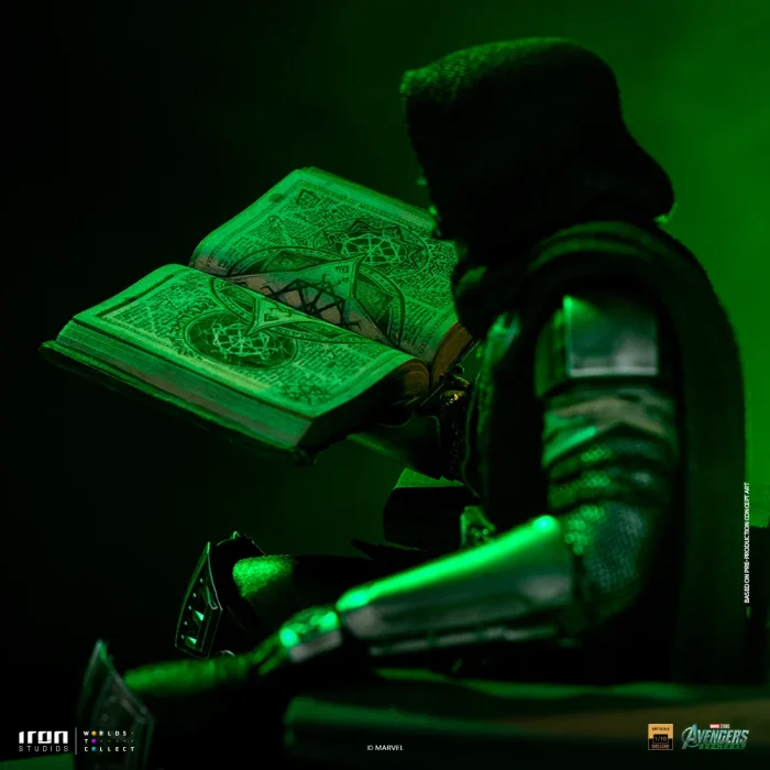 Avengers Doomsday Doctor Doom on Throne 1/10 Art Scale - Imagen 3